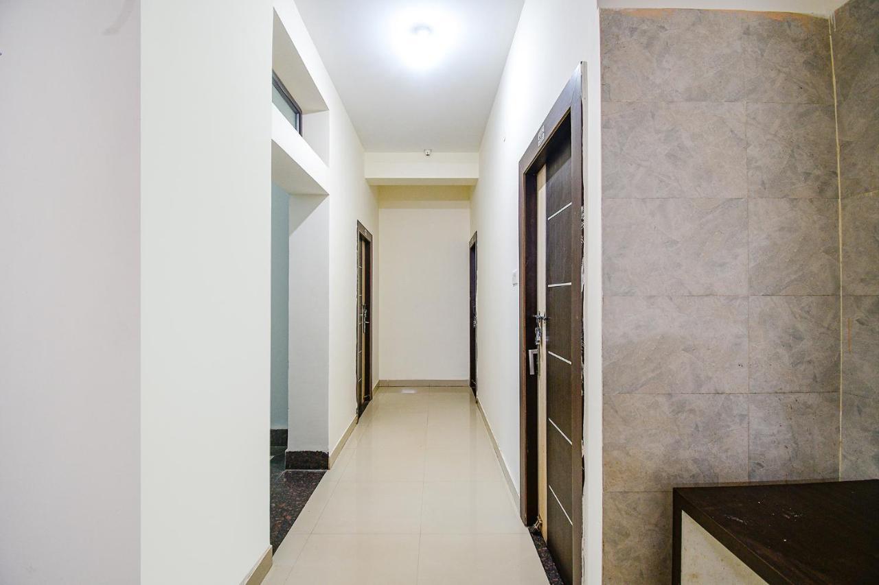 Fabexpress Sr Hotel Barang Exterior photo