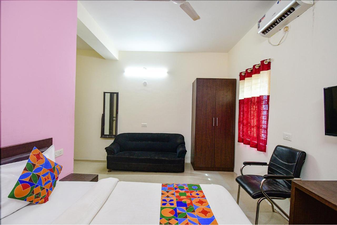 Fabexpress Sr Hotel Barang Exterior photo