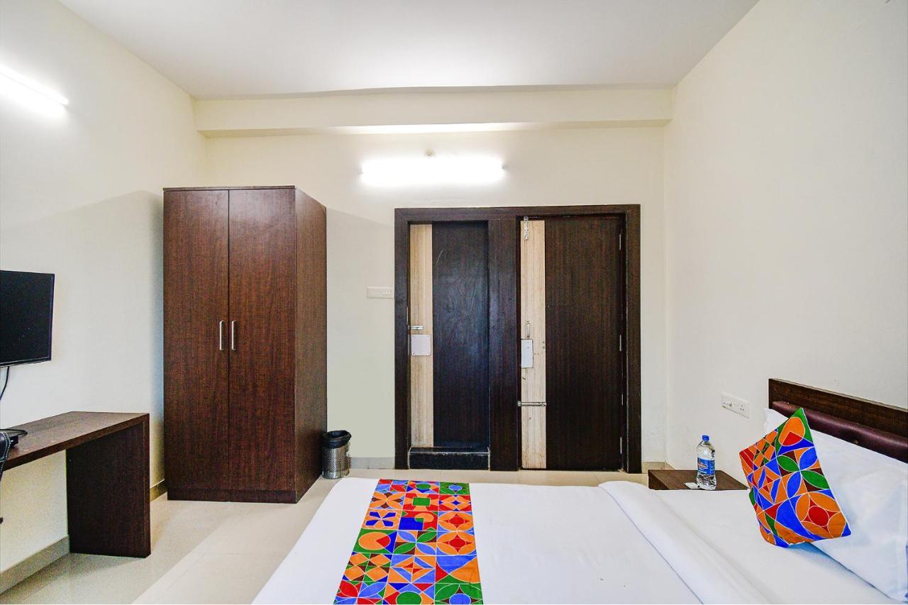 Fabexpress Sr Hotel Barang Exterior photo
